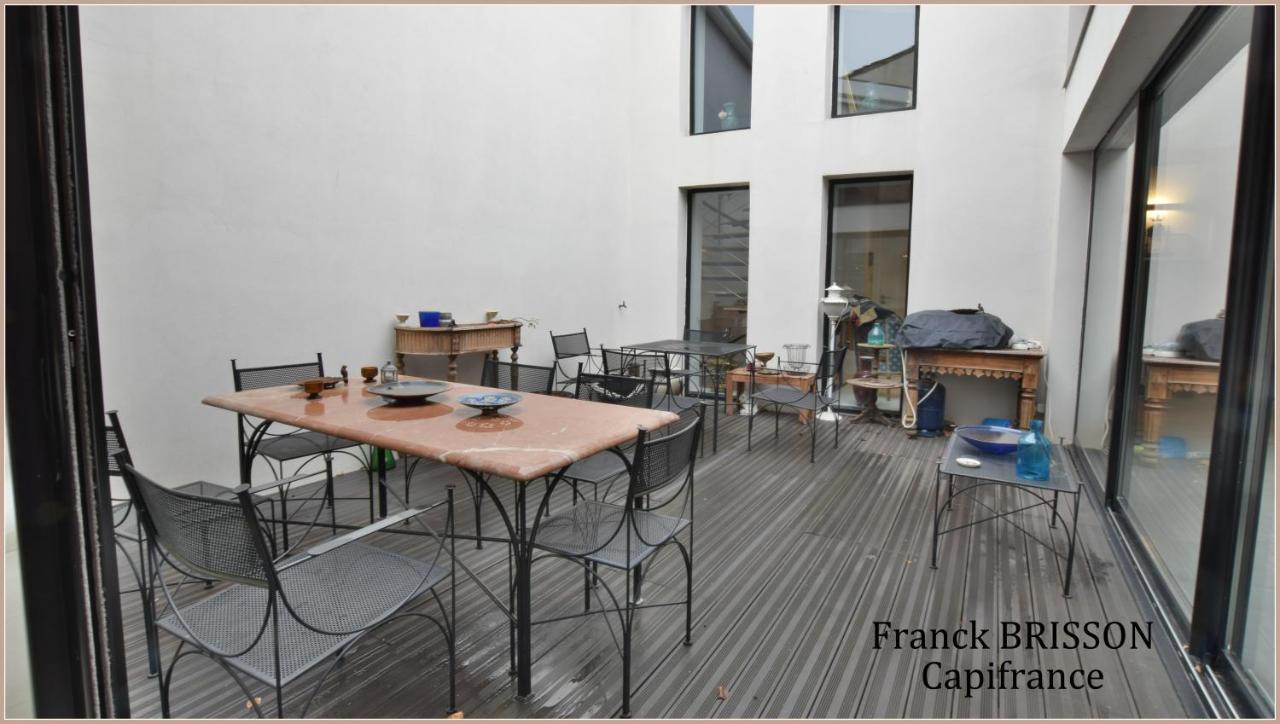 Appartement sas Demar - Le Patio à Pézenas Extérieur photo
