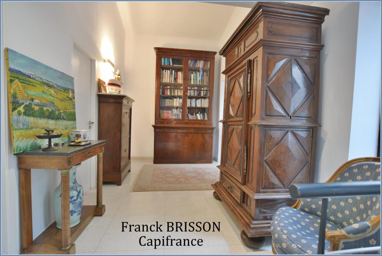Appartement sas Demar - Le Patio à Pézenas Extérieur photo