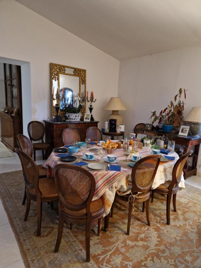 Appartement sas Demar - Le Patio à Pézenas Extérieur photo